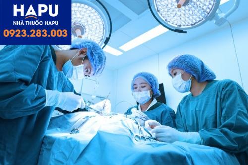 Ghép gan được thực hiện như một phương pháp cuối cùng đối với điều trị u mạch gan